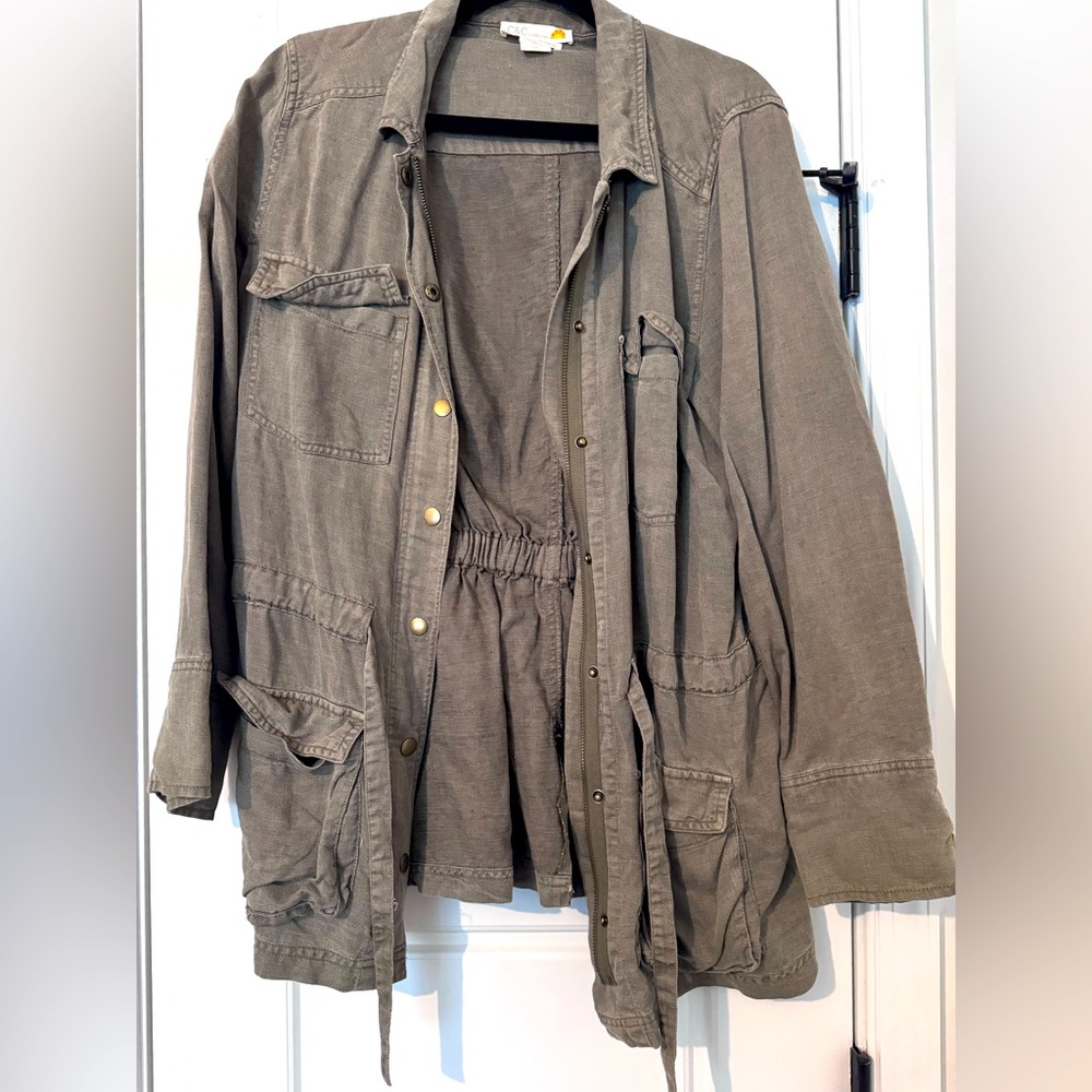 Women’s Utility Jacket